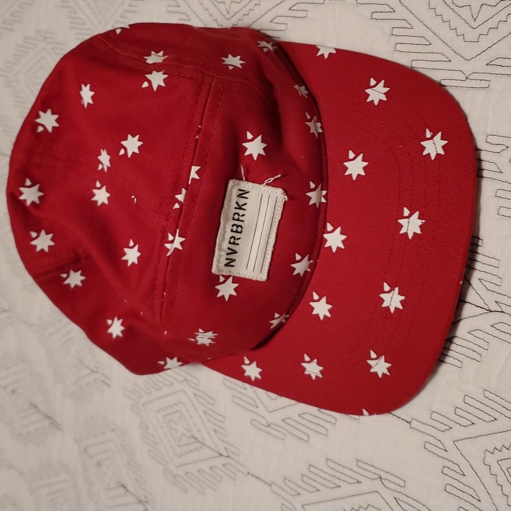 DG hat